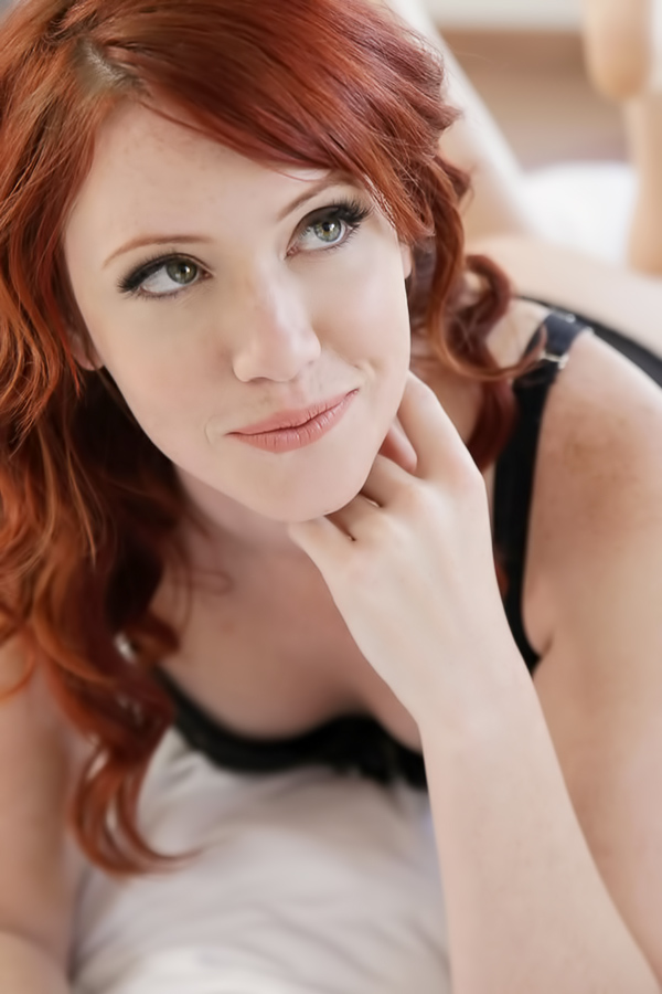 Elle Alexandra